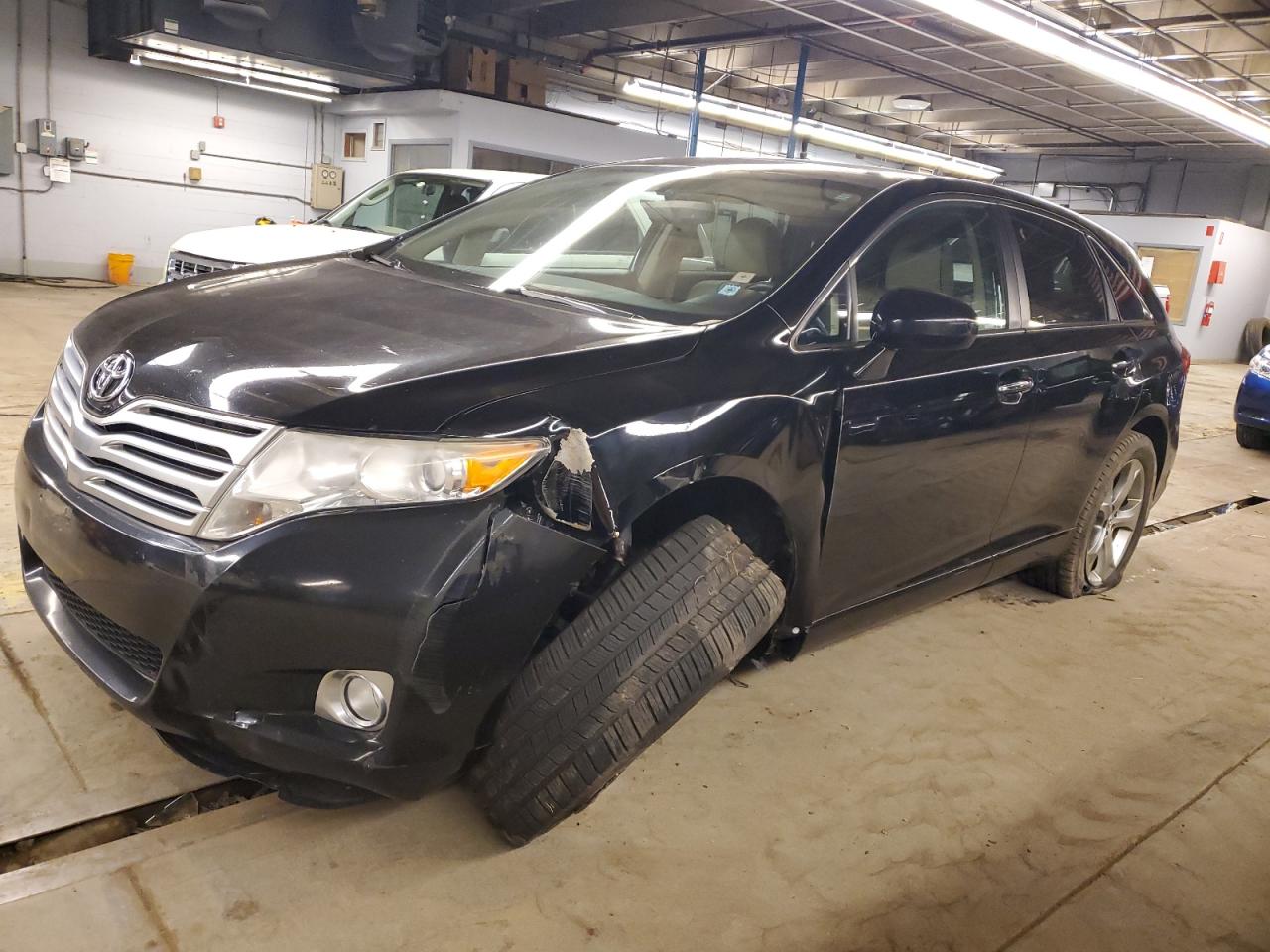Image 1 of 2010 TOYOTA VENZA  2010 with VIN 4T3BK3BB4AU031848