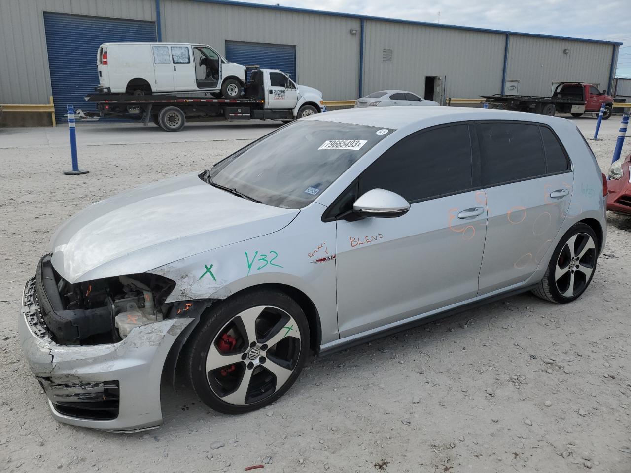 Obraz 1 z 2016 VOLKSWAGEN GTI S/SE 2016 z VIN 3VW4T7AU6GM018123