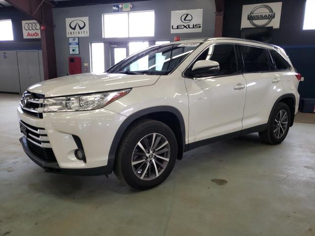 Изображение 1 2019 TOYOTA HIGHLANDER SE 2019 с VIN 5TDJZRFH8KS609722