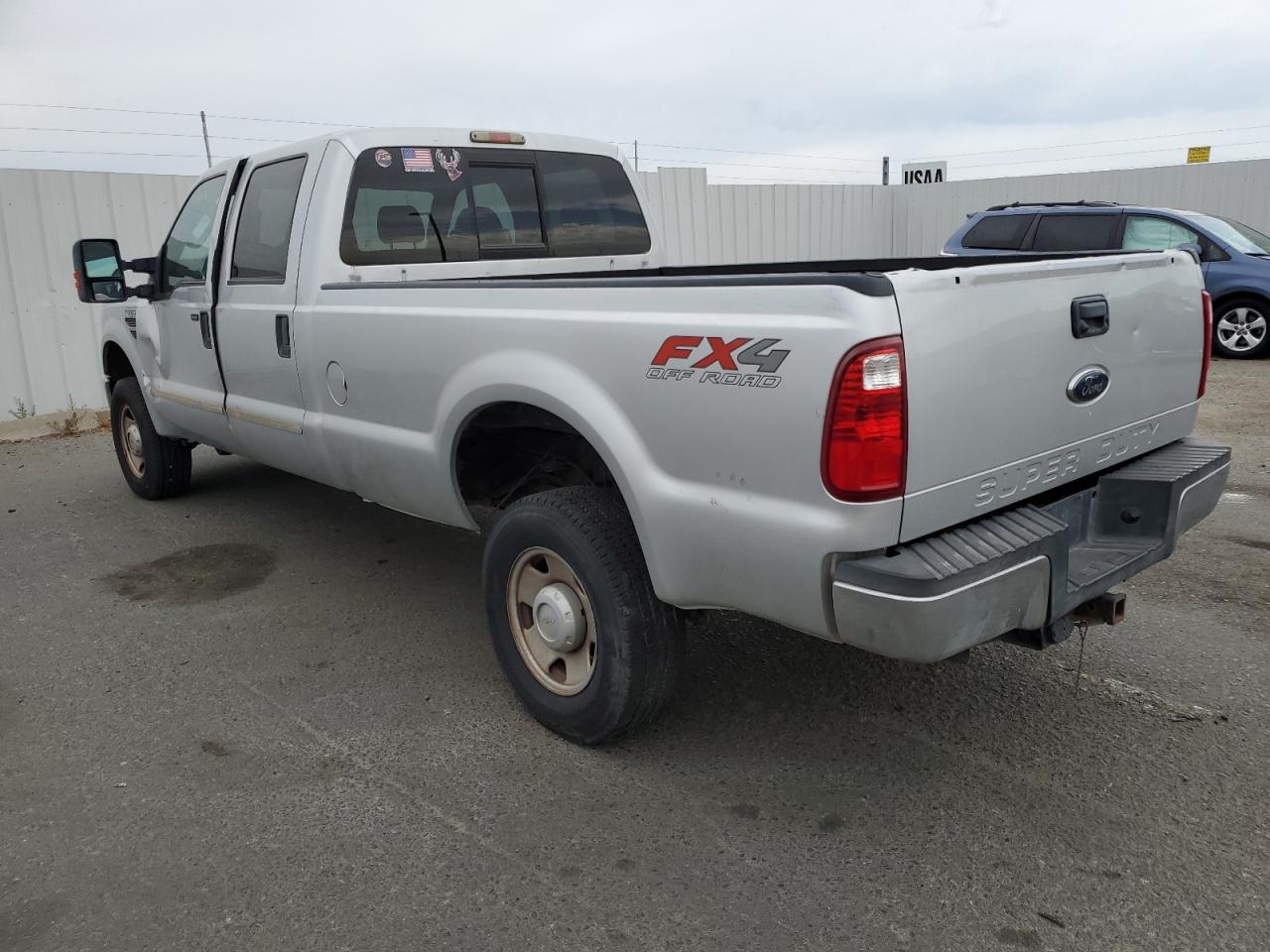 Obraz 2 z Ford F350 Super Duty 2010 z VIN 1FTSW3BR3AEA56023