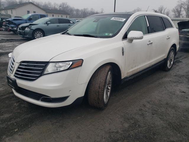 2019 LINCOLN MKT  2019 image