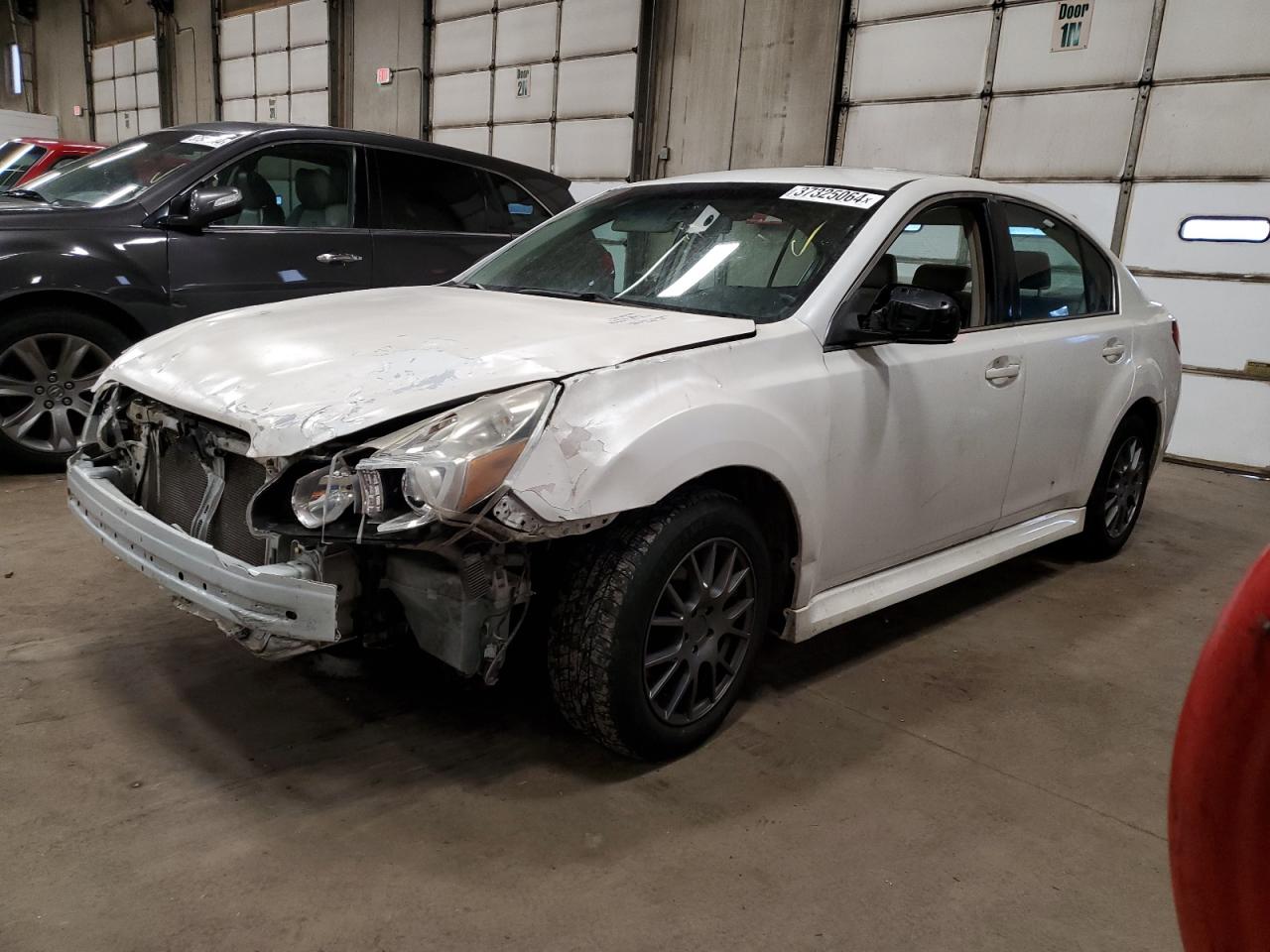 Obraz 1 z 2013 SUBARU LEGACY 2.5I 2013 z VIN 4S3BMCA63D3020409