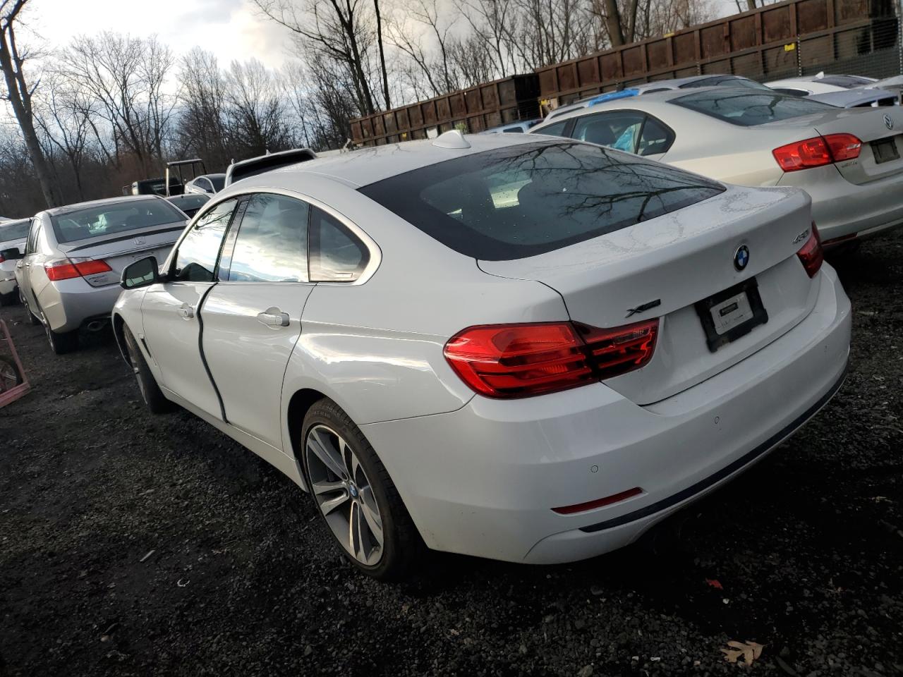 Obraz 2 z 2017 BMW 430XI GRAN COUPE 2017 z VIN WBA4F9C50HG791853