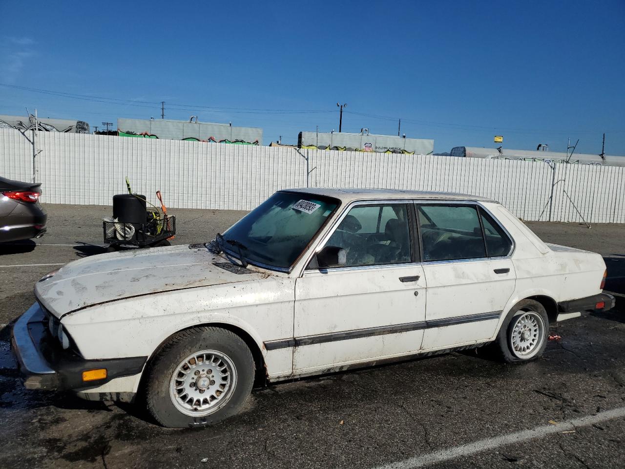 Obraz 1 z 1986 BMW 535 I 1986 z VIN WBADC7407G0963352