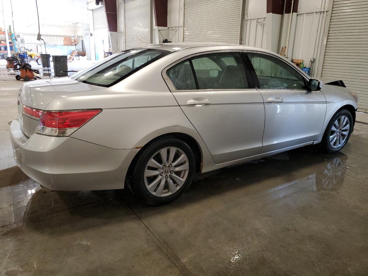 Image 3 of 2011 HONDA ACCORD EXL 2011 with VIN 1HGCP2F85BA035990