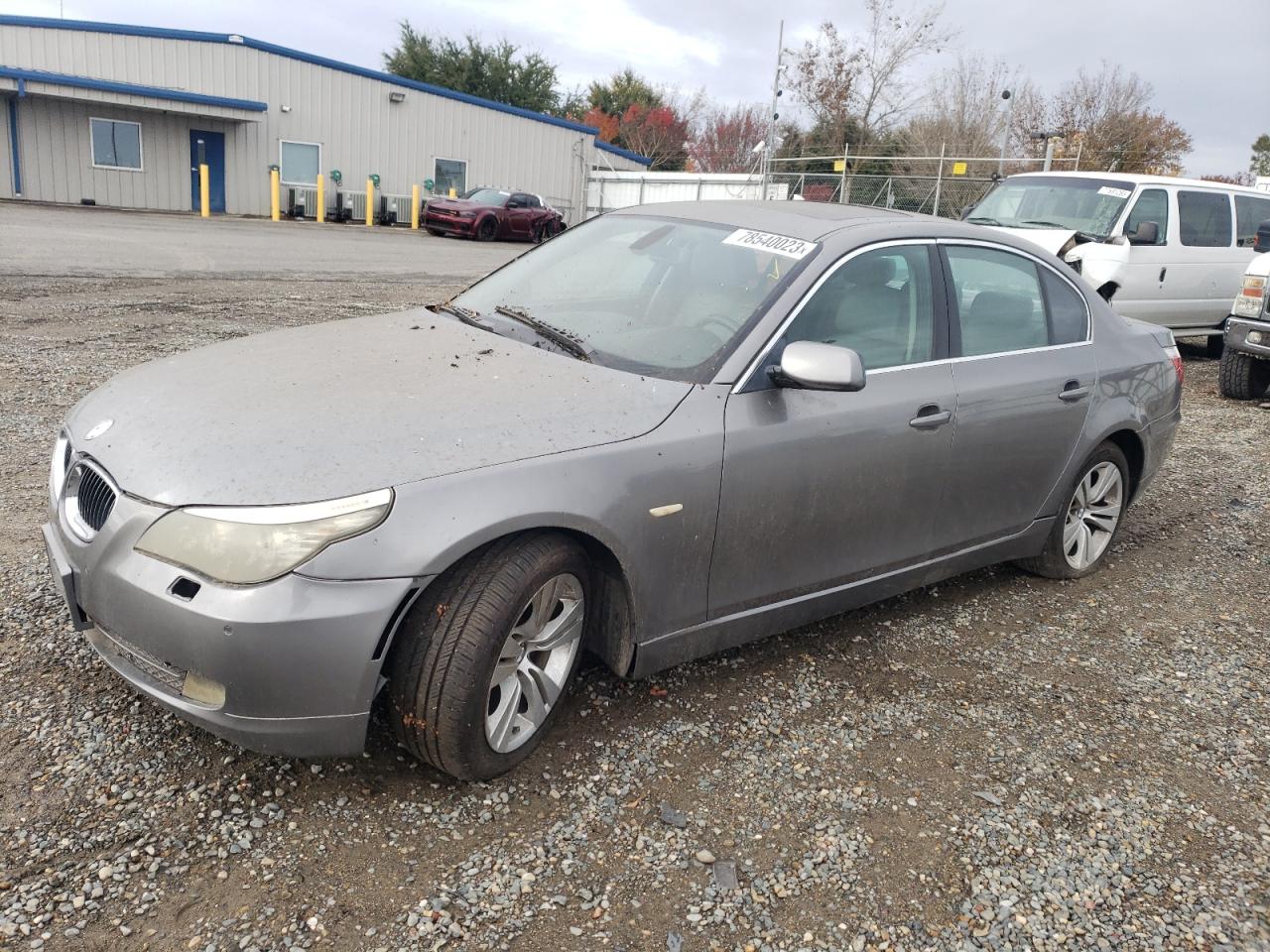Image 1 of 2010 BMW 528 I 2010 with VIN WBANU5C57AC124066