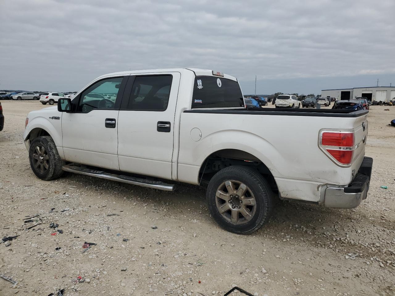 Obraz 2 z 2013 FORD F150 SUPERCREW 2013 z VIN 1FTEW1CM2DKG46420