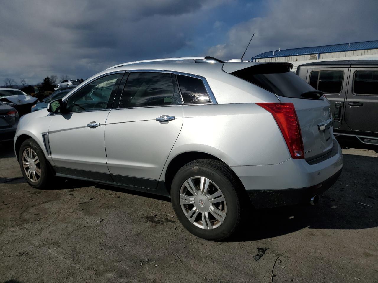 Изображение 2 2015 CADILLAC SRX LUXURY COLLECTION 2015 с VIN 3GYFNBE36FS566587