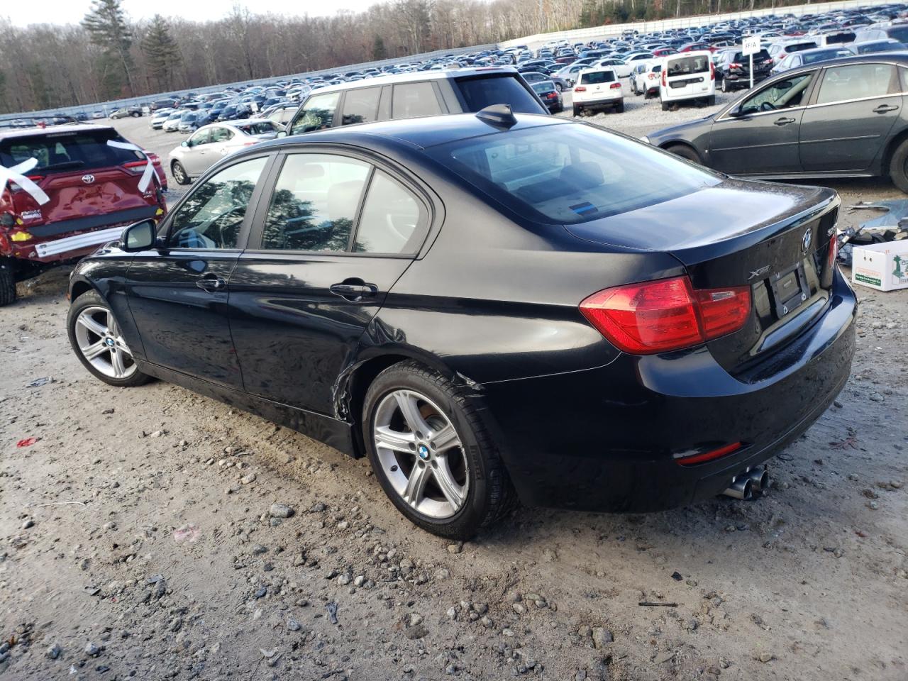 Image 2 of 2013 BMW 328 XI 2013 with VIN WBA3B3C54DF532187