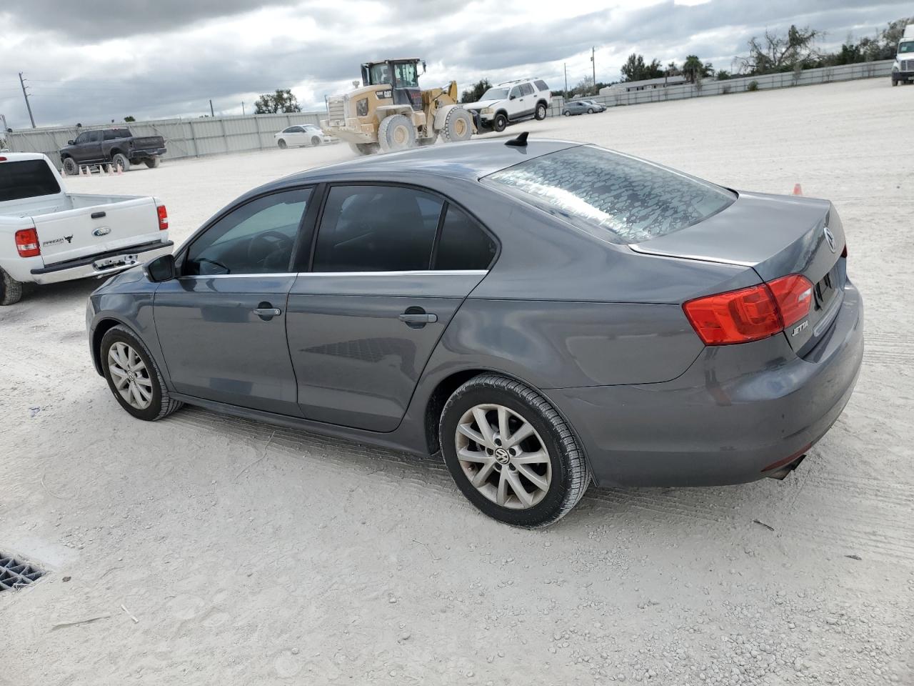 Image 2 of 2014 VOLKSWAGEN JETTA SE 2014 with VIN 3VWD07AJ5EM294269