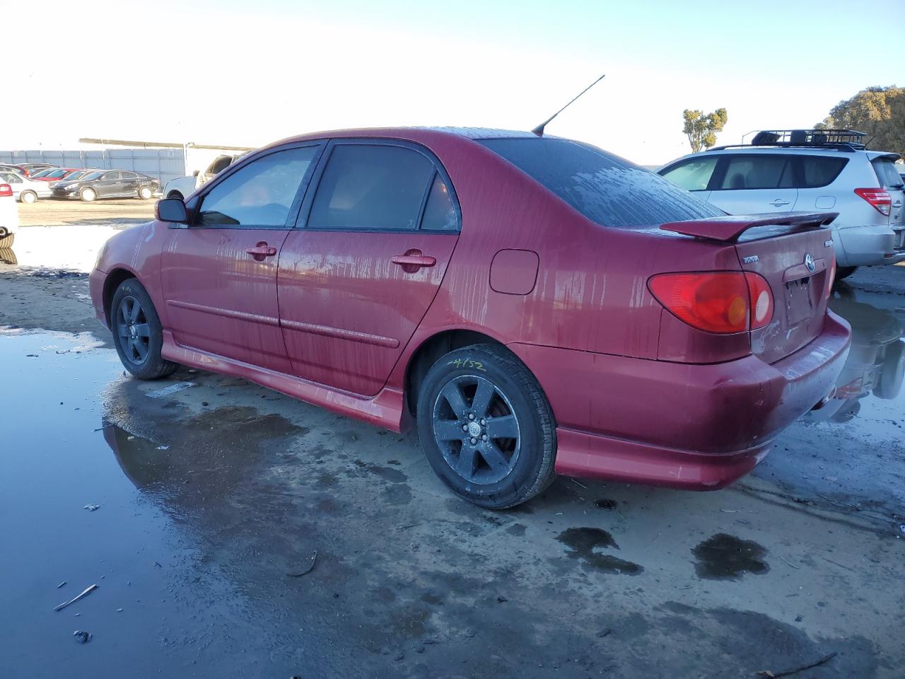 Изображение 2 2003 TOYOTA COROLLA CE 2003 с VIN 1NXBR32E63Z131483
