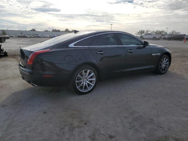 Obraz 3 z 2015 JAGUAR XJ  2015 z VIN SAJWJ1CDXF8V79327