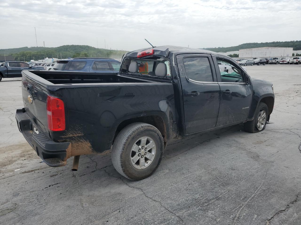 Image 3 of 2019 CHEVROLET COLORADO  2019 with VIN 1GCGSBEN3K1306745