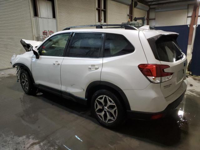 Image 2 of 2019 SUBARU FORESTER PREMIUM 2019 with VIN JF2SKAGC7KH506178