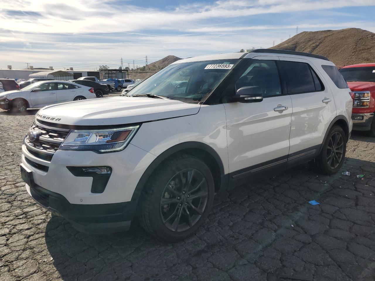 Изображение 1 2019 FORD EXPLORER XLT 2019 с VIN 1FM5K7D83KGA60658