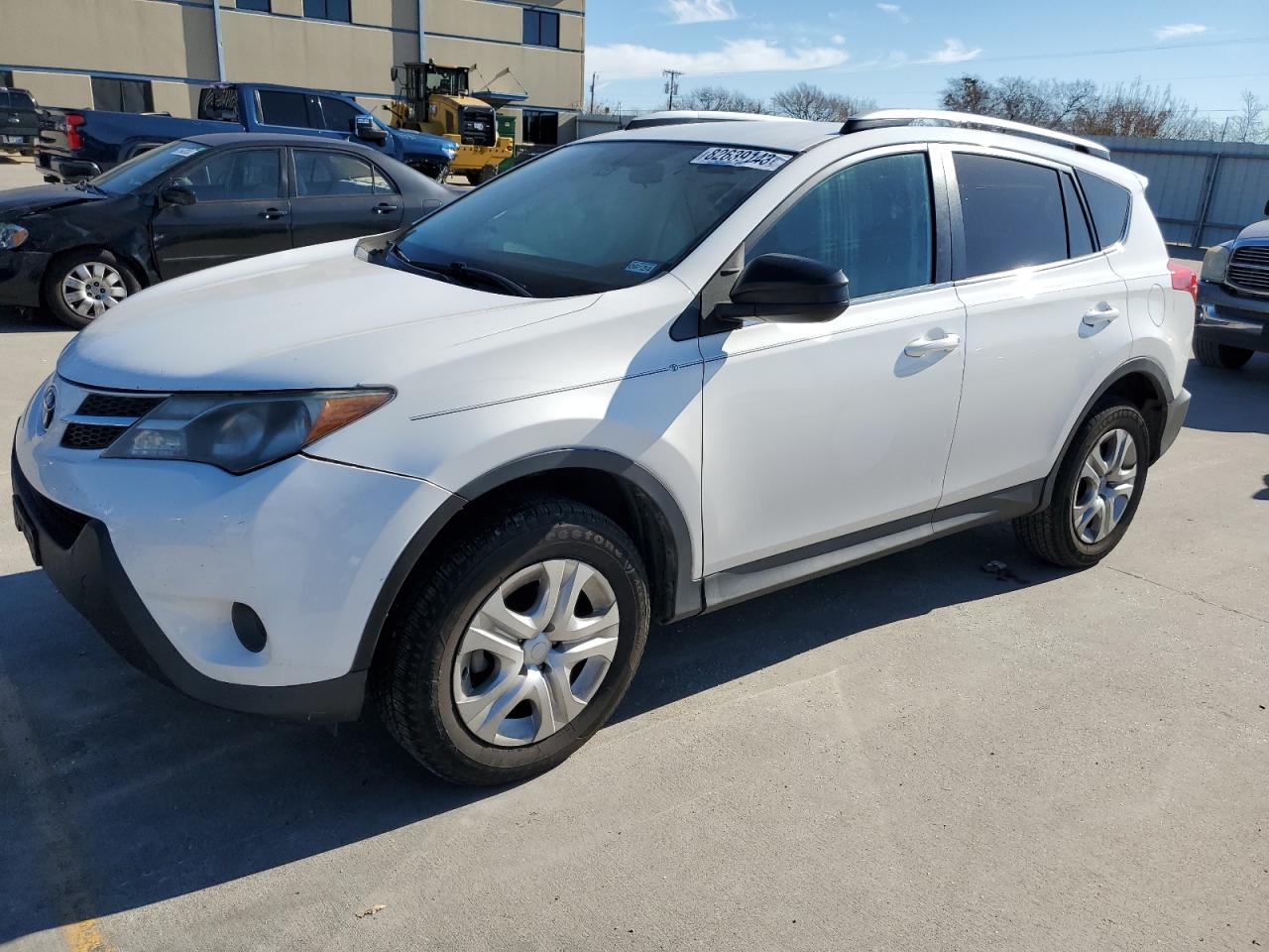 Image 1 of 2015 TOYOTA RAV4 LE 2015 with VIN 2T3ZFREV5FW141696