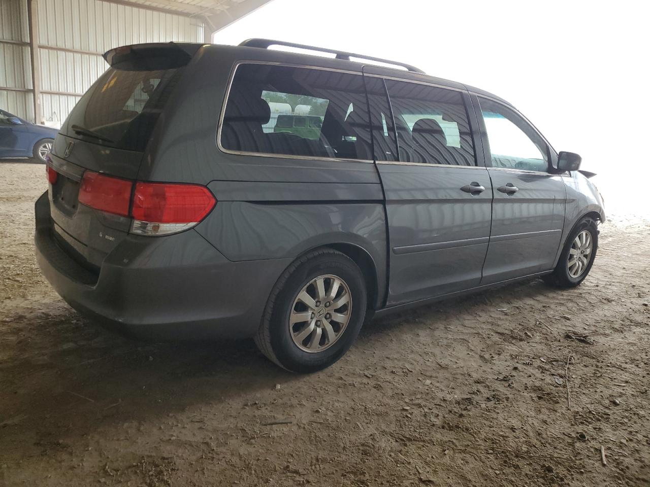 Image 3 of 2010 HONDA ODYSSEY EXL 2010 with VIN 5FNRL3H66AB101099