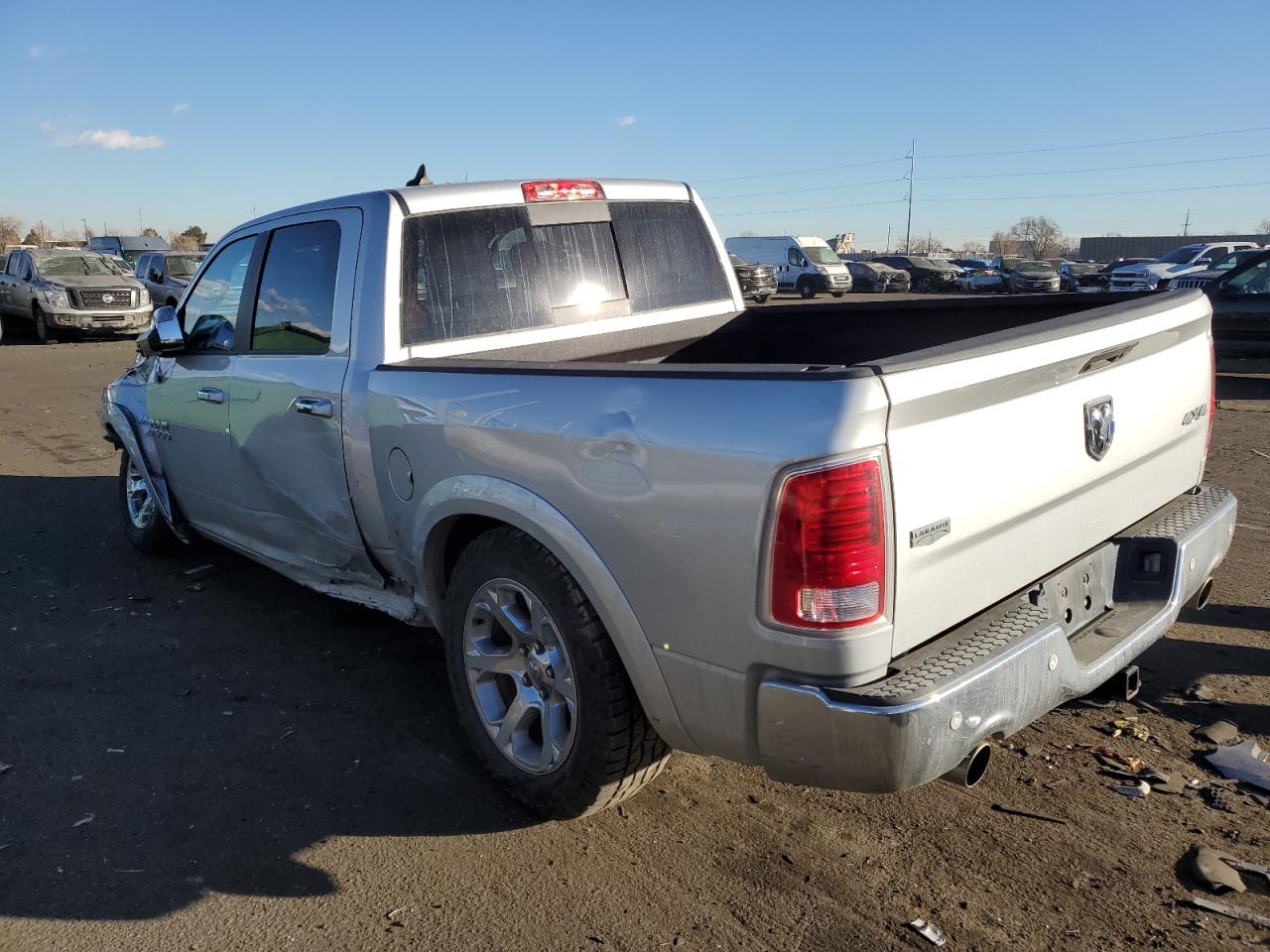 Изображение 2 2014 RAM 1500 LARAMIE 2014 с VIN 1C6RR7NT9ES303371