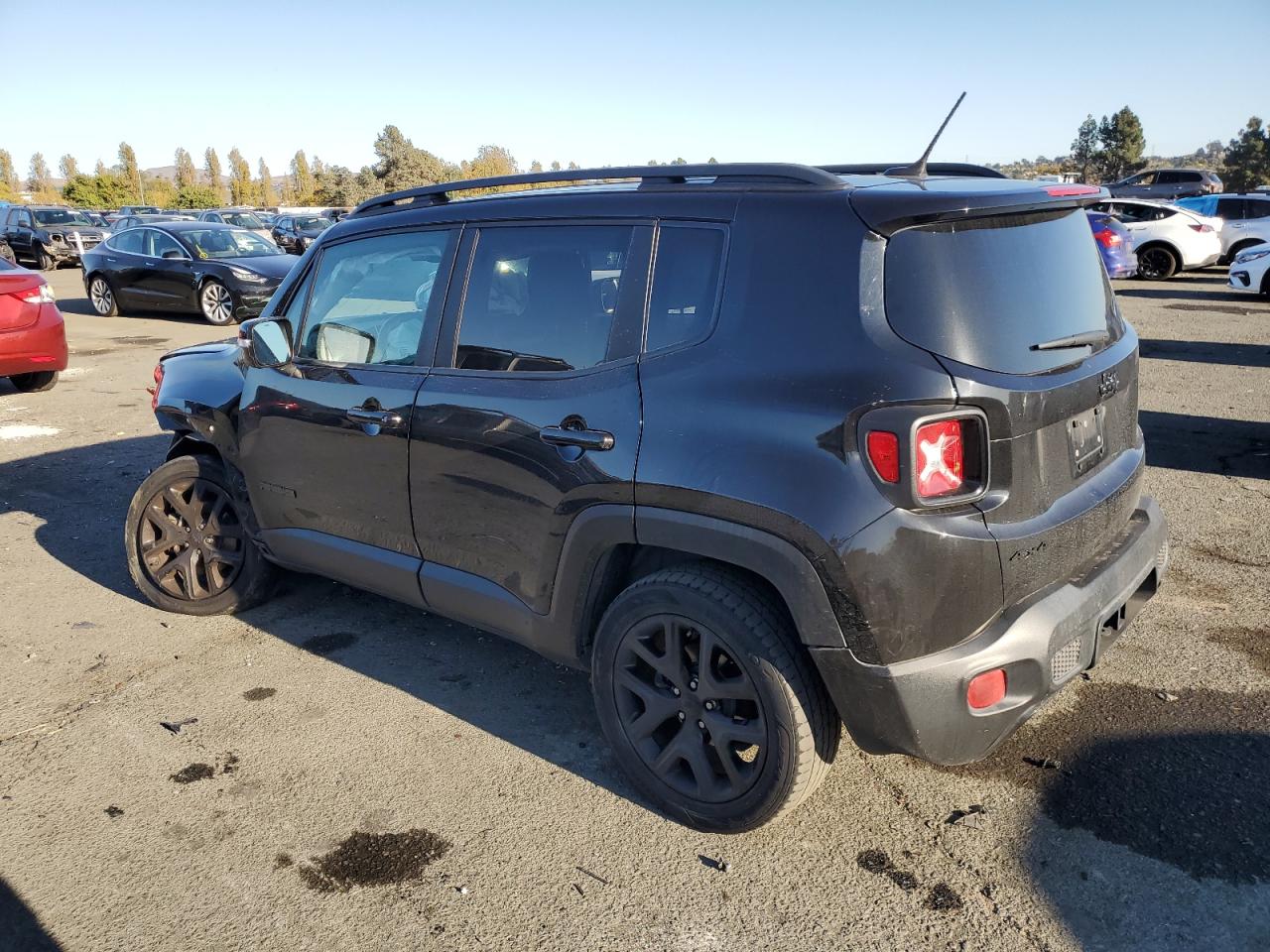 Obraz 2 z 2017 JEEP RENEGADE LATITUDE 2017 z VIN ZACCJBBB8HPF43770
