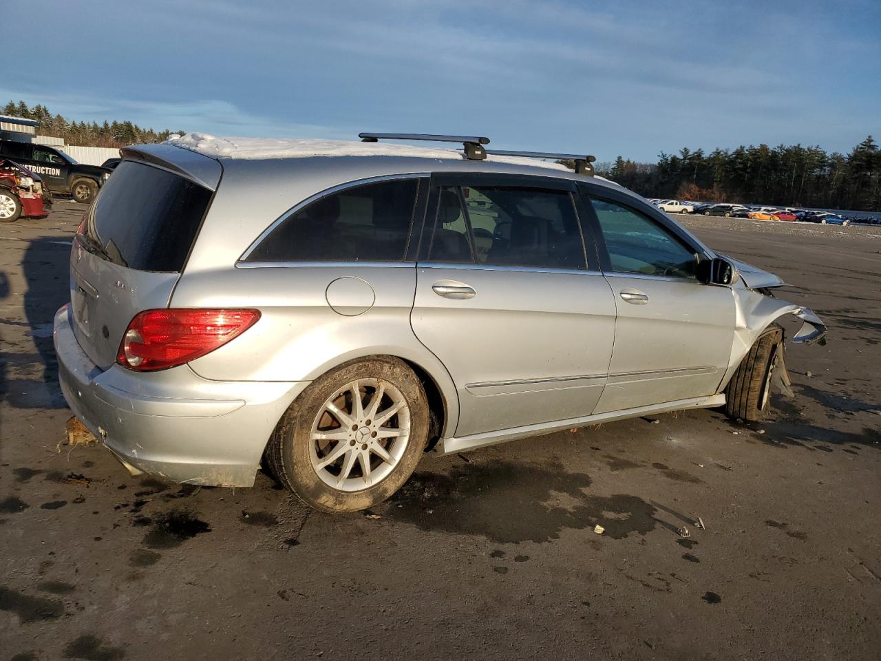 Image 3 of 2007 MERCEDES-BENZ R 350 2007 with VIN 4JGCB65E87A052636