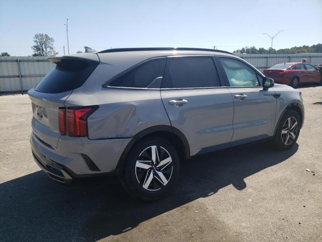 Image 3 of 2022 KIA SORENTO EX 2022 with VIN 5XYRH4LF6NG101083
