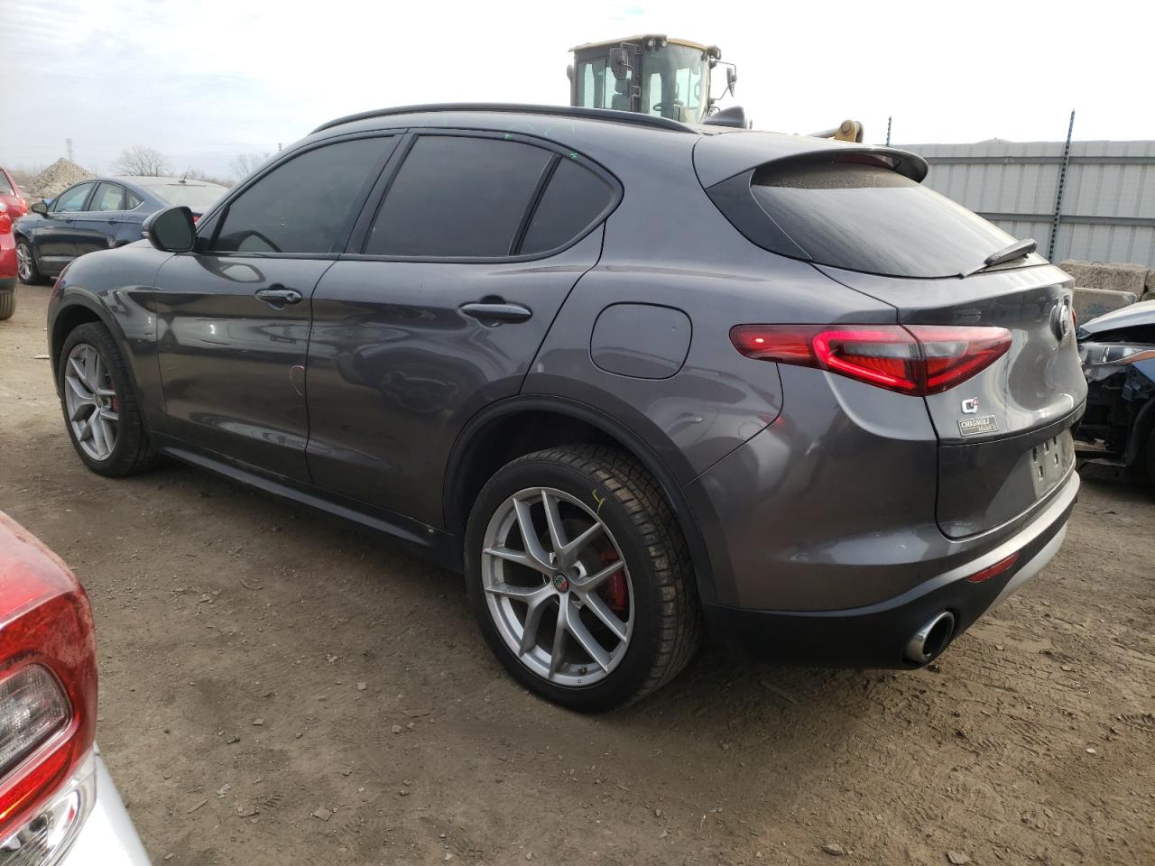 Obraz 2 z 2018 ALFA ROMEO STELVIO SPORT 2018 z VIN ZASFAKPN6J7C04001