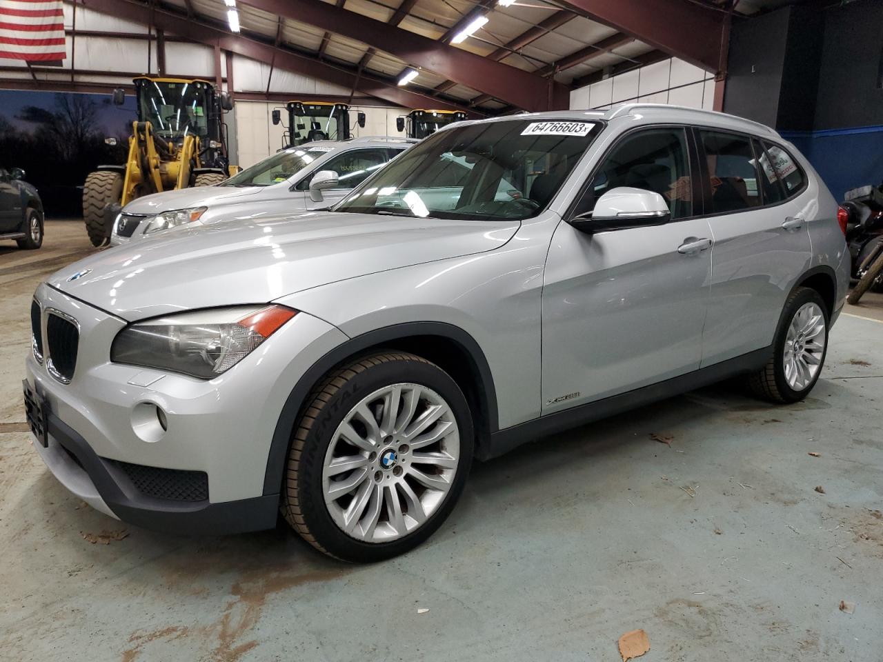 Изображение 1 2014 BMW X1 XDRIVE28I 2014 с VIN WBAVL1C56EVY24053