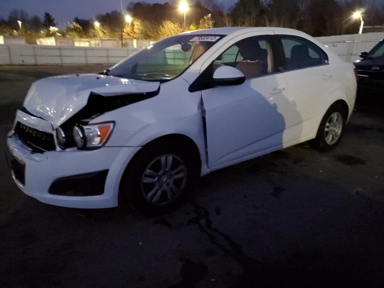 Image 1 of 2014 CHEVROLET SONIC LT 2014 with VIN 1G1JC5SH5E4177924