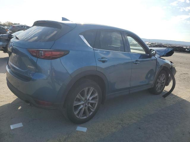 Image 3 of 2020 MAZDA CX-5 GRAND TOURING 2020 with VIN JM3KFBDM1L0736067