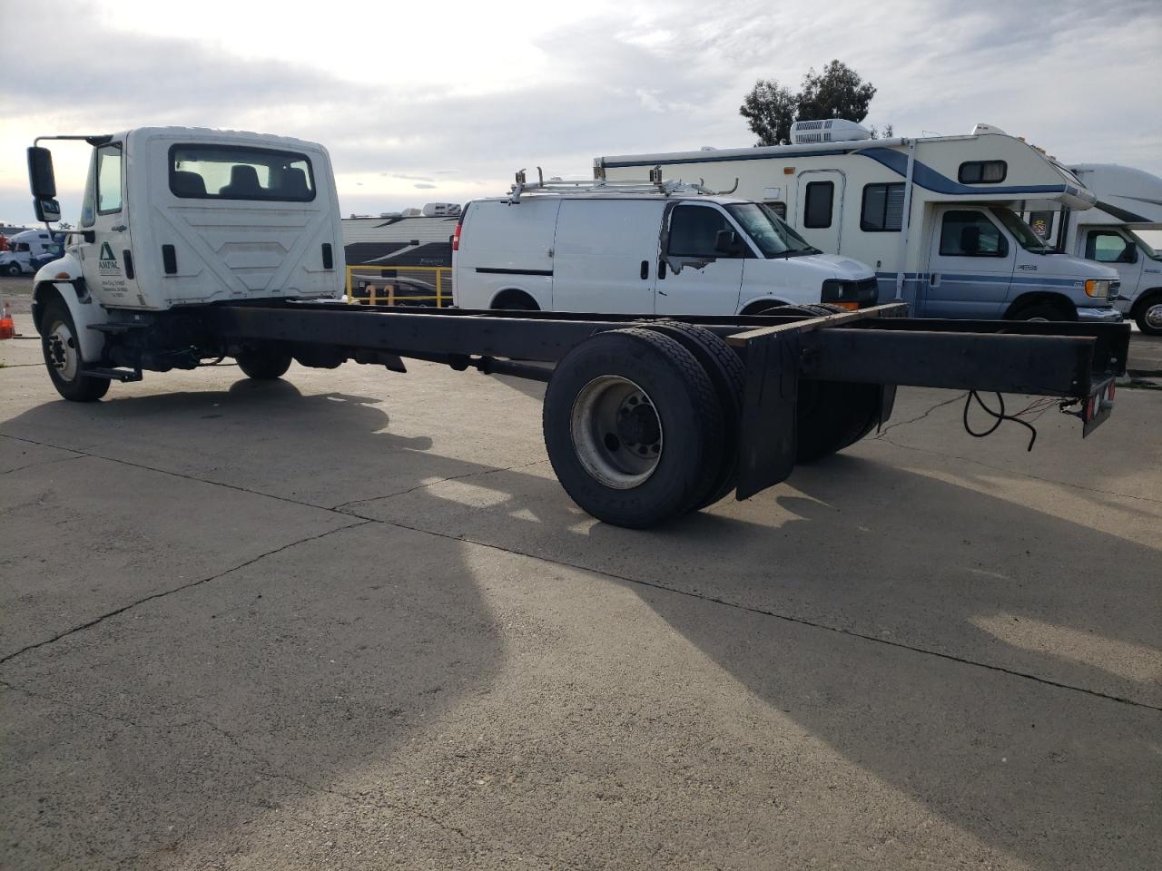 Obraz 2 z 2013 INTERNATIONAL 4000 4300 2013 z VIN 3HAMMAAL6DL239710