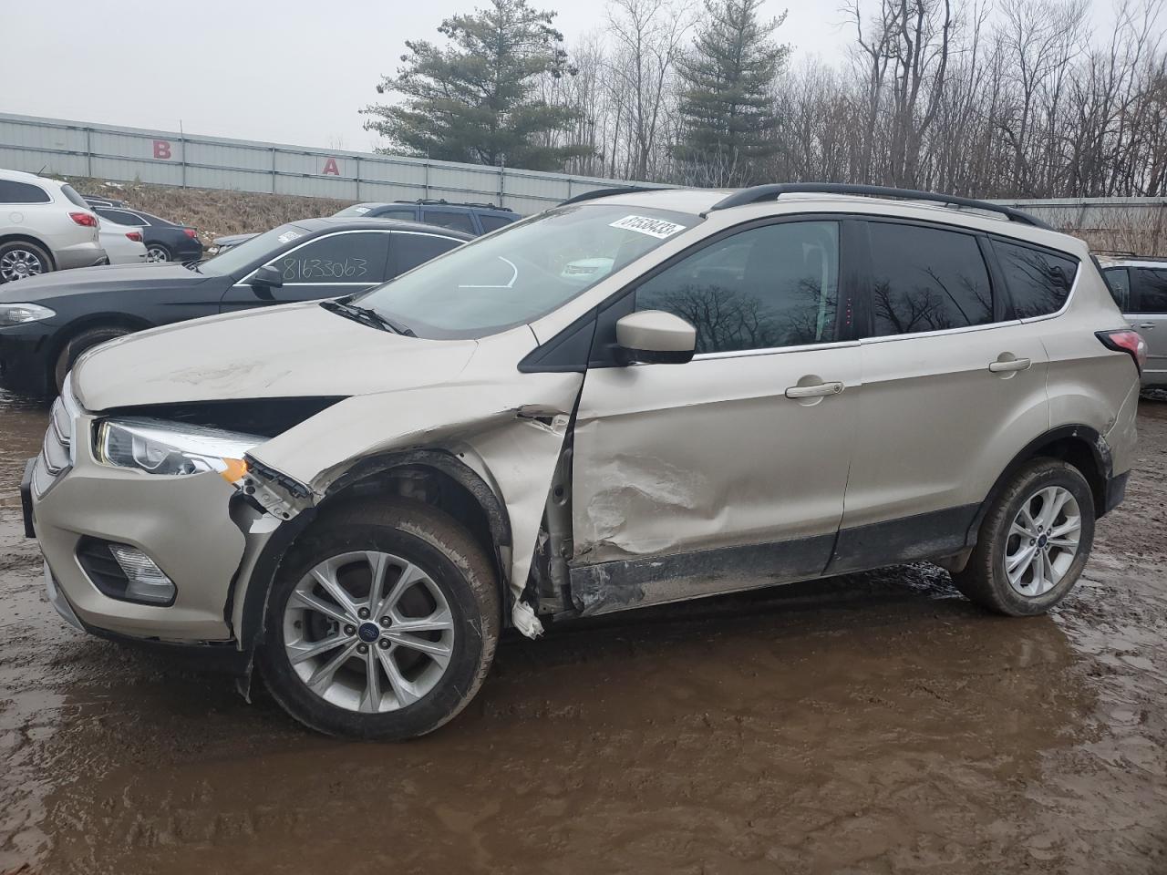Изображение 1 2017 FORD ESCAPE SE 2017 с VIN 1FMCU9G97HUC05423