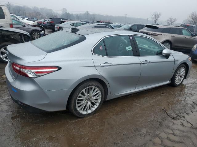 Image 3 of 2020 TOYOTA CAMRY XLE 2020 with VIN 4T1F11BK2LU005348