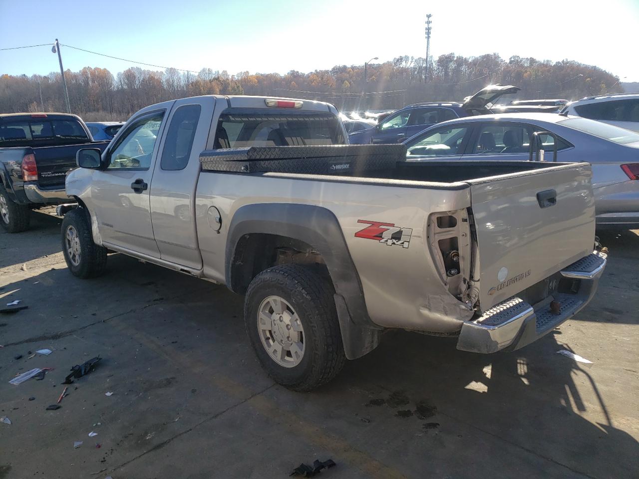 Image 2 of 2005 CHEVROLET COLORADO  2005 with VIN 1GCDT196758267053