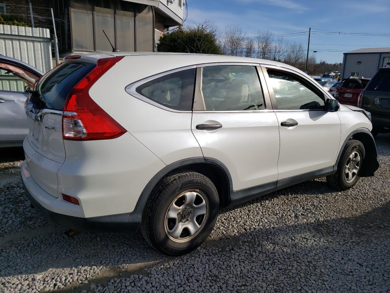 Image 3 of 2015 HONDA CR-V LX 2015 with VIN 5J6RM4H31FL105763