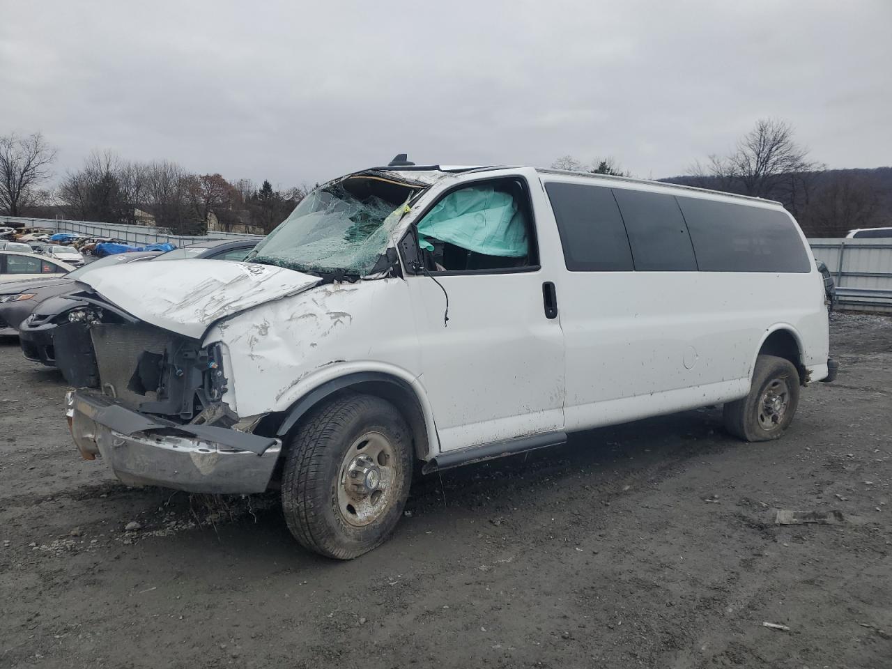 2021 CHEVROLET EXPRESS G3500 LT 2021 image