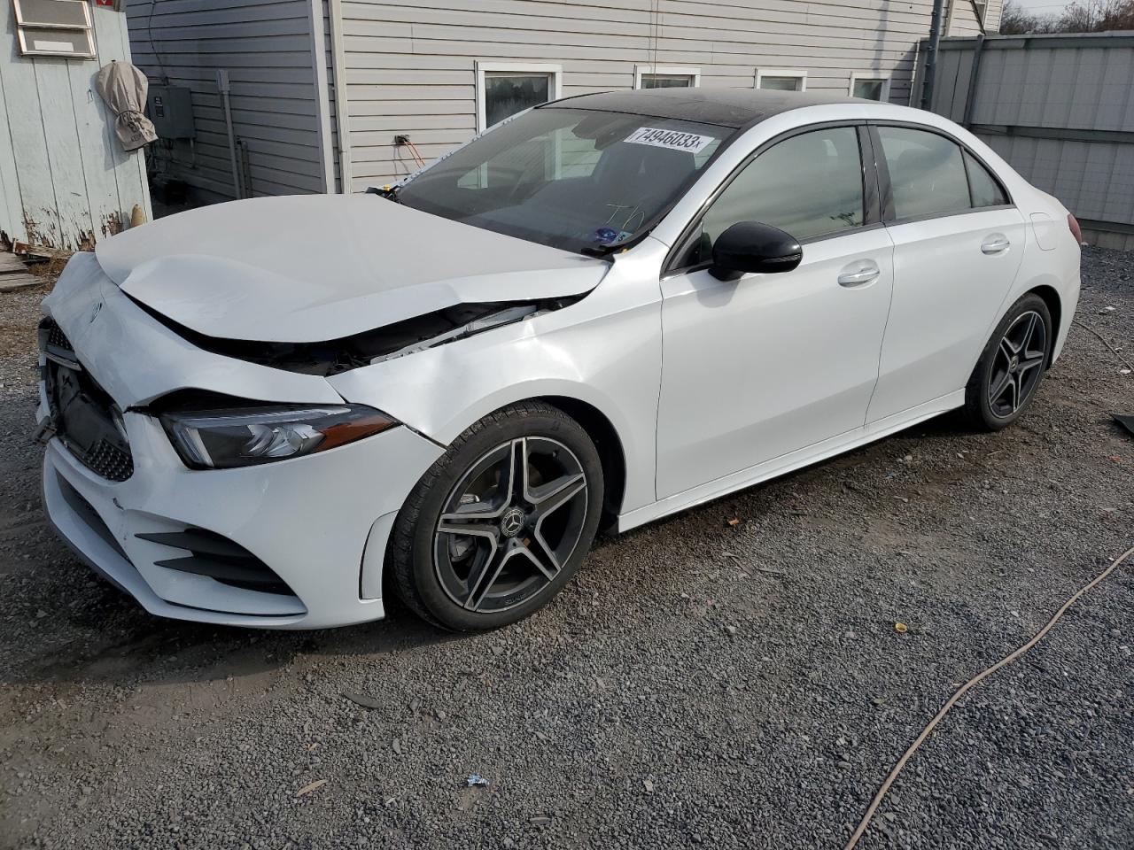 Image 1 of 2022 MERCEDES-BENZ A 220 4MATIC 2022 with VIN W1K3G4FB3NJ367409