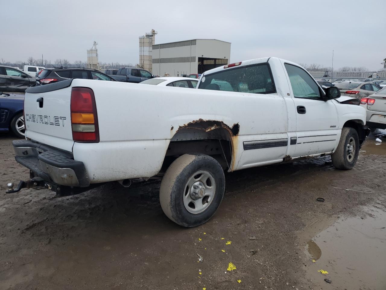 Obraz 3 z 2002 CHEVROLET SILVERADO C1500 2002 z VIN 1GCEC14W02Z178250