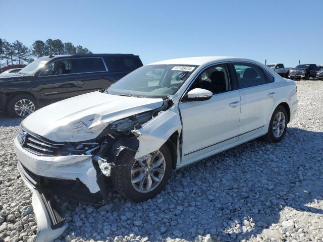 Image 1 of 2016 VOLKSWAGEN PASSAT S 2016 with VIN 1VWAT7A39GC034344