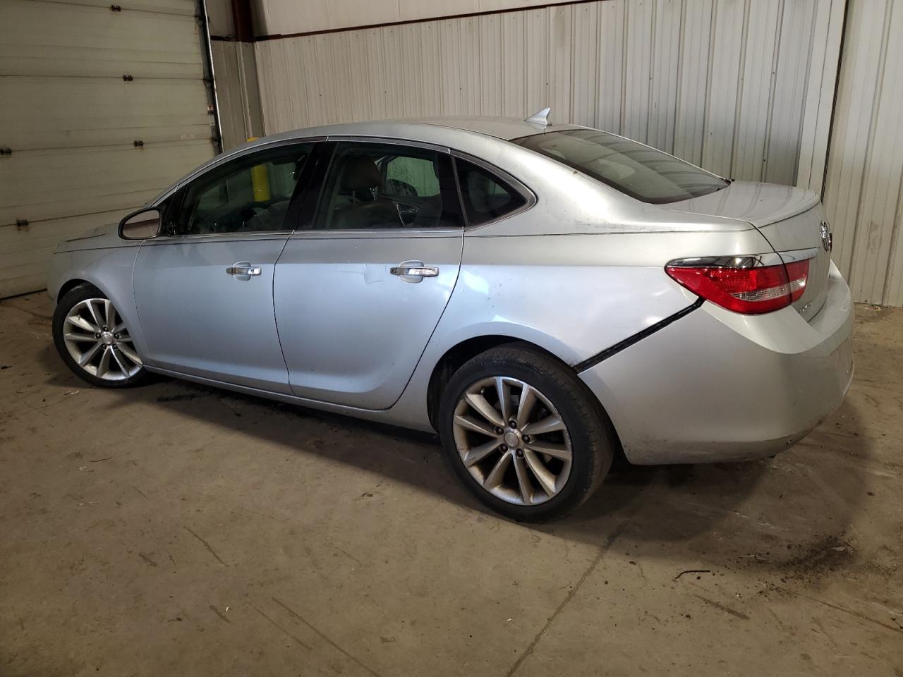 Image 2 of 2012 BUICK VERANO  2012 with VIN 1G4PP5SK4C4232423