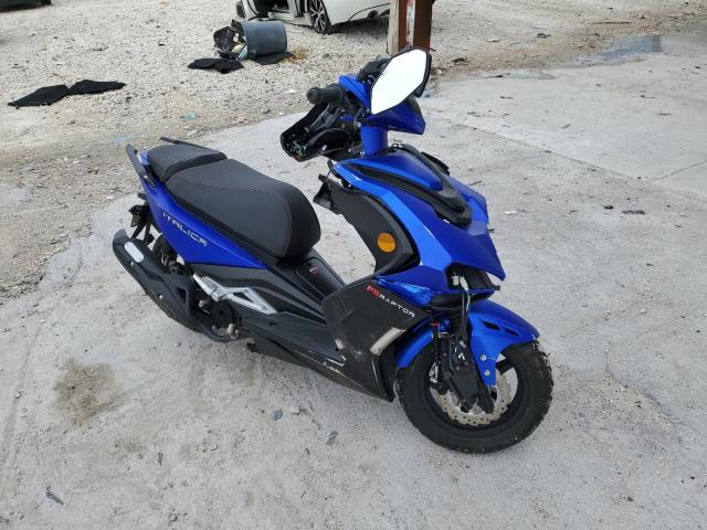 Obraz 2022 YNGF SCOOTER 2022