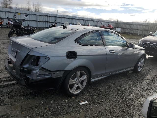 Image 3 of 2015 MERCEDES-BENZ C 250 2015 with VIN WDDGJ4HB7FG377777