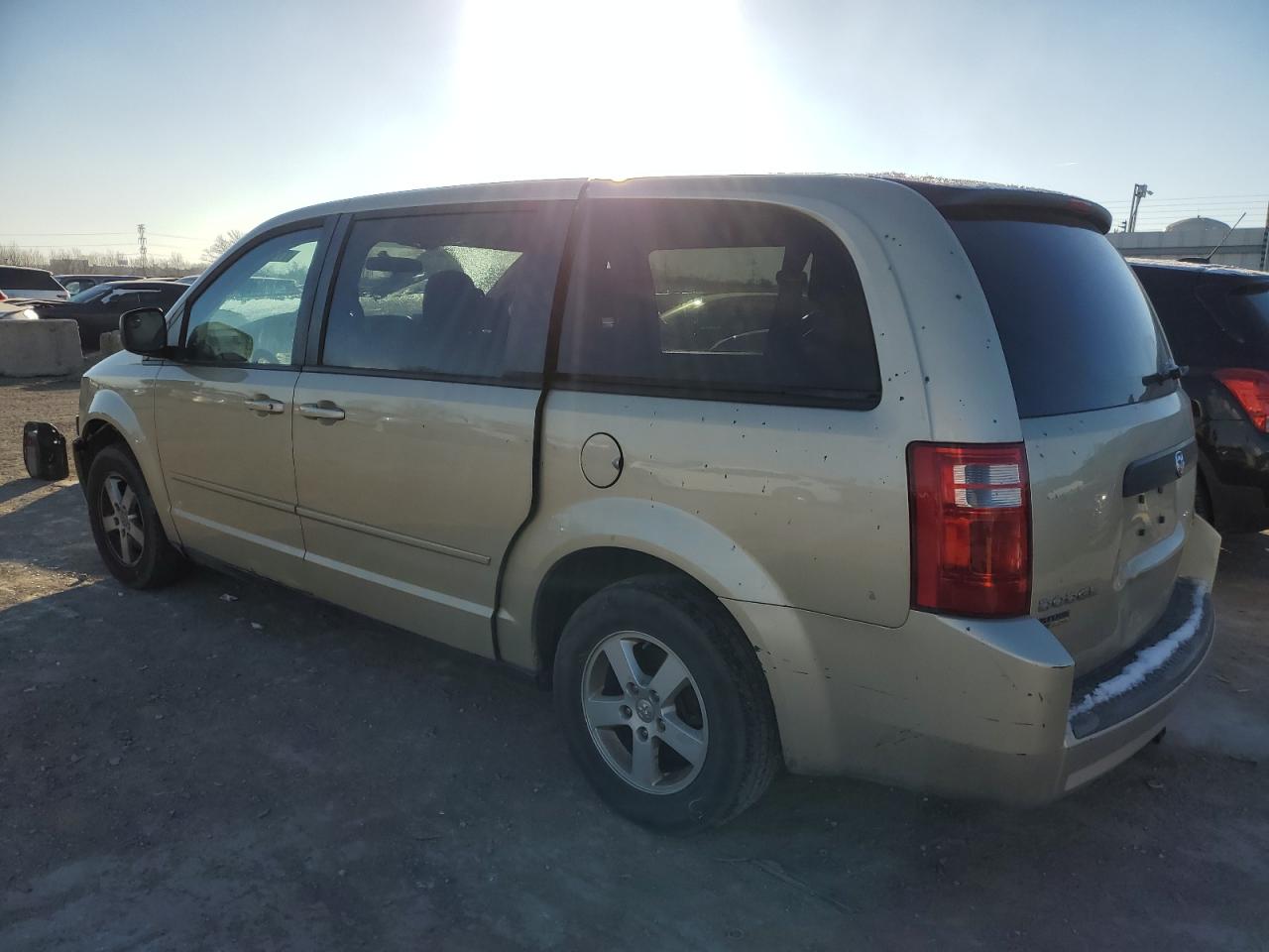 Image 2 of 2010 DODGE GRAND CARAVAN SE 2010 with VIN 2D4RN4DEXAR439433