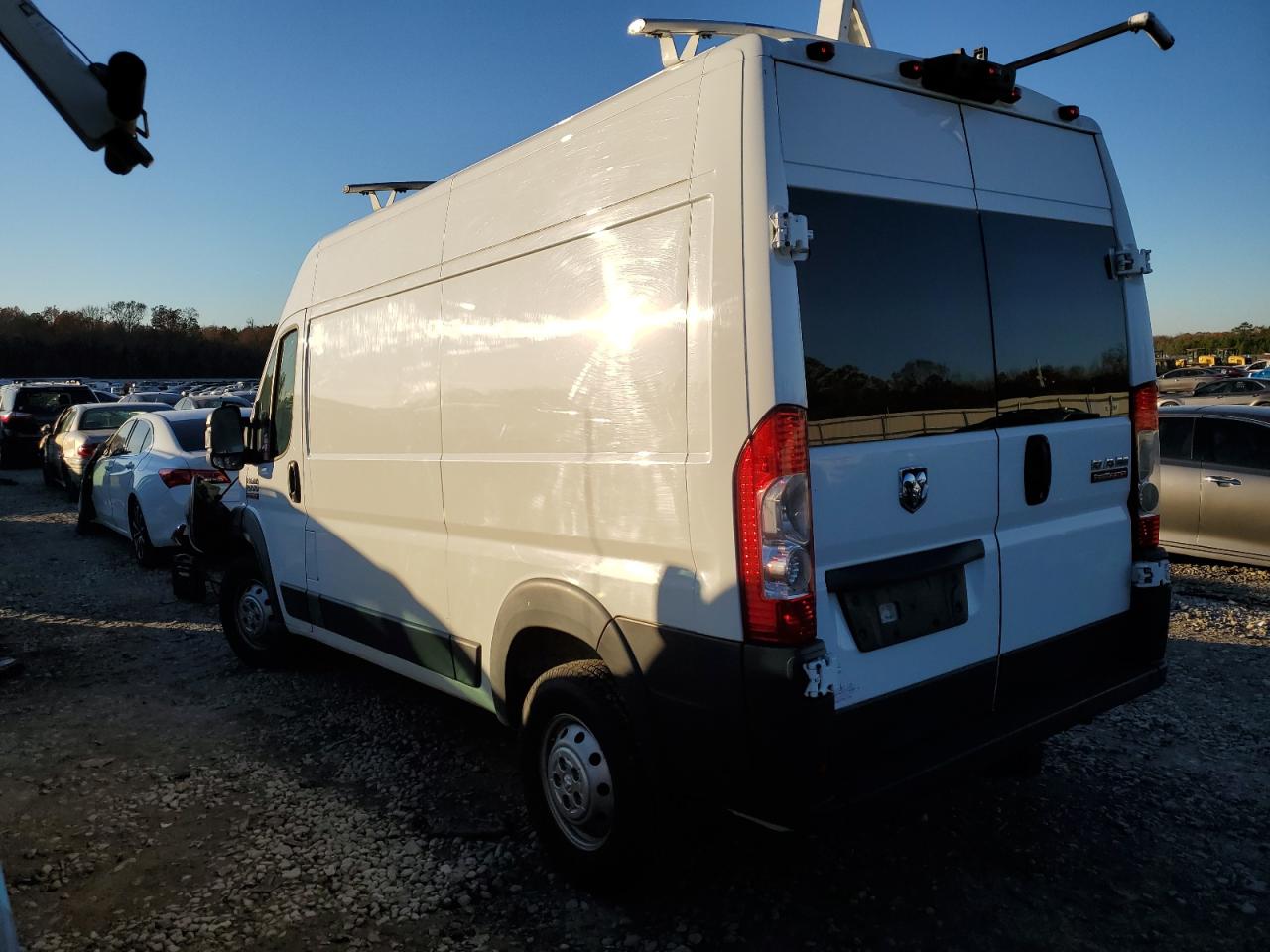 Obraz 2 z 2018 RAM PROMASTER 1500 1500 HIGH 2018 z VIN 3C6TRVBG7JE149550