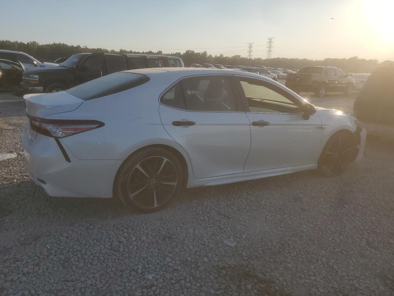 Image 3 of 2018 TOYOTA CAMRY XSE 2018 with VIN 4T1B61HK6JU133192