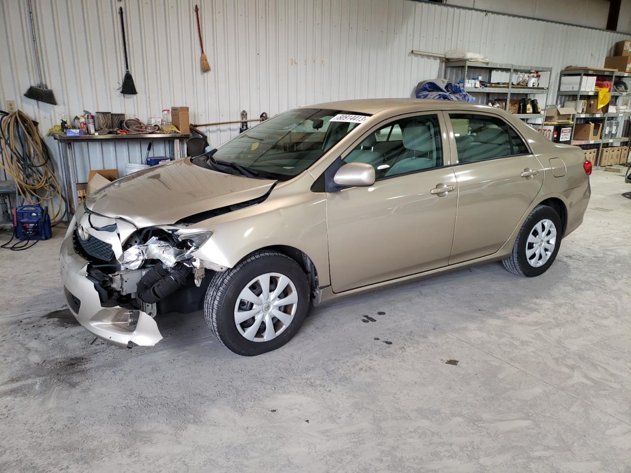 Изображение 1 2010 TOYOTA COROLLA BASE 2010 с VIN 2T1BU4EEXAC270112