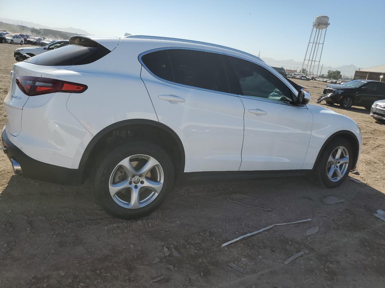 Image 3 of 2020 ALFA ROMEO STELVIO  2020 with VIN ZASPAJAN5L7C74275