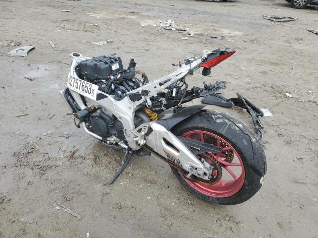 Image 3 of 2017 APRILIA RSV4 RR 2017 with VIN ZD4KEU002HS000670