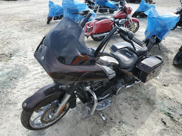 Obraz 2 z 2012 HARLEY-DAVIDSON FLTRXSE CVO ROAD GLIDE CUSTOM 2012 z VIN 1HD1TC816CB950381