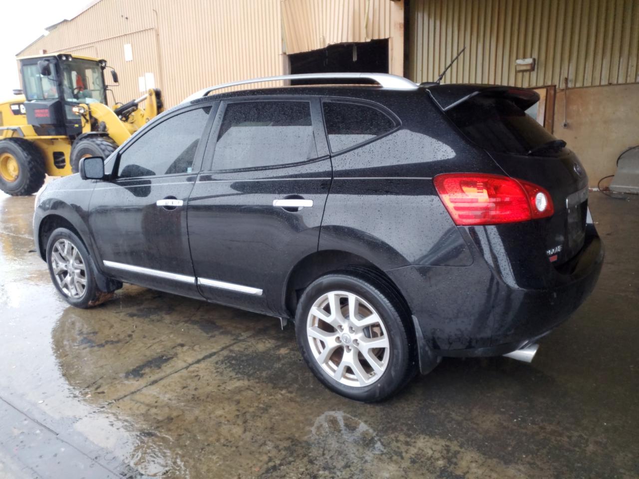 Изображение 2 2013 NISSAN ROGUE S 2013 с VIN JN8AS5MT6DW015111