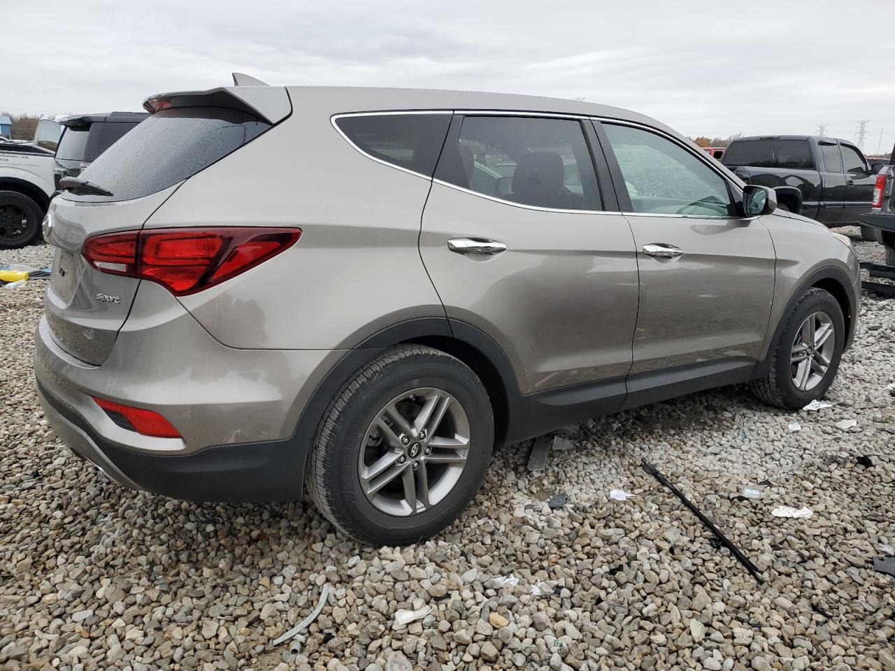Изображение 3 2017 HYUNDAI SANTA FE SPORT  2017 с VIN 5XYZT3LB8HG380899